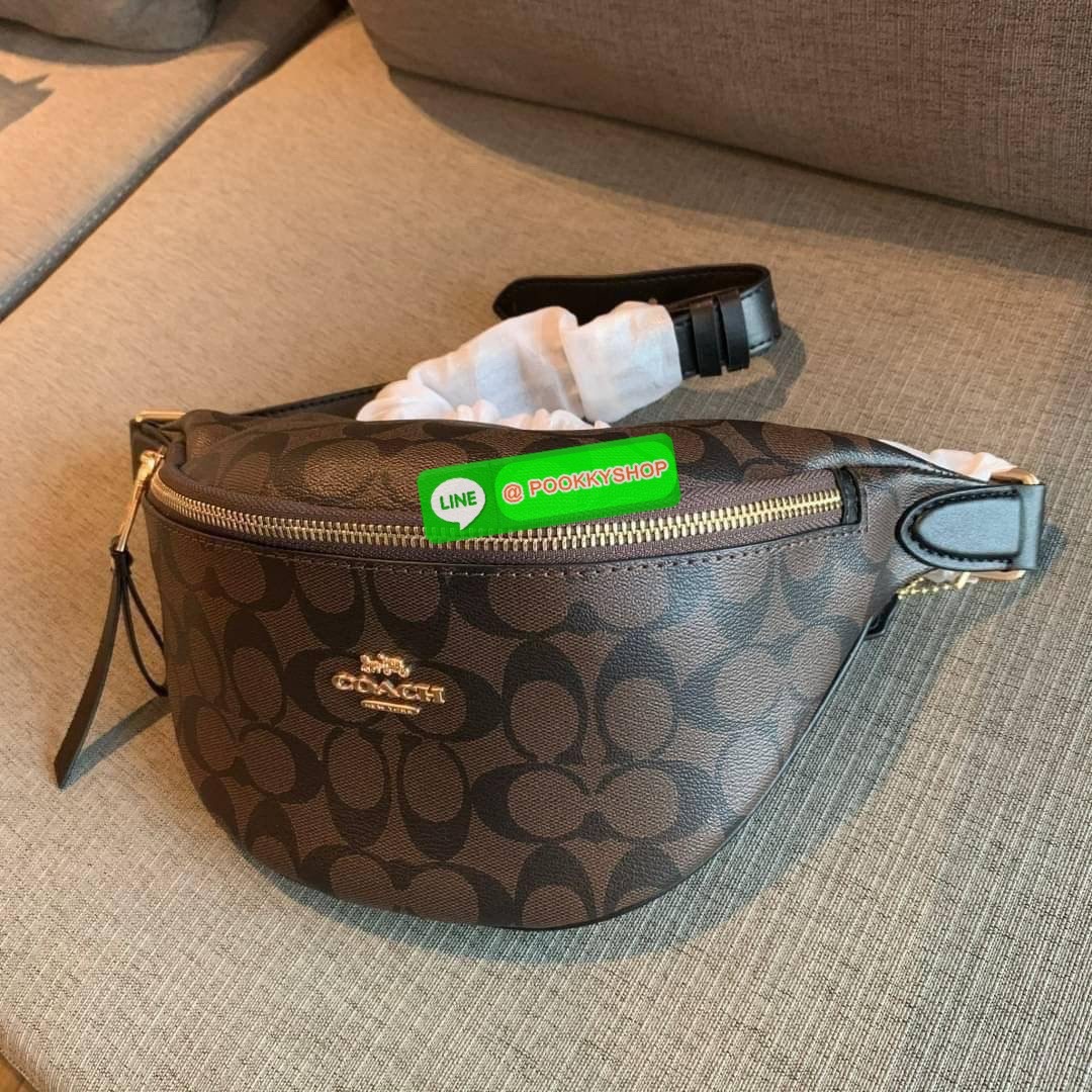 COACH F48740 BELT BAG IN SIGNATURE CANVAS กระเป๋าคาดอกทรง Unisex ทรงโดมรุ่นยอดฮิตไม่มีตกเทรน สวยเท่ทุกสี วัสดุหนังแคนวาสเคลือบคุณภาพดีตัดหนังแท้ ทนทาน ใช้งานง่าย ภายในเป็นช่องโล่ง ใส่ของได้เยอะ หยิบจับได้สะดวก ใช้ได้ทั้งชายและหญิง ใบจริงสวยไม่ผิดหวังคะ