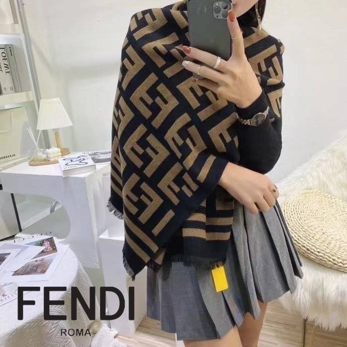 NEW ARRIVAL!!! 👑FENDI FF SCARF👑 ผ้าพันคอชนShop Fendi เนื้อผ้านุ่มนิ่มทอลายFFทั้งผืน งานสวย คลุมไหล่ พันคอ ใครมีทริปไปเที่ยวต่างประเทศเริ่มเย็นแล้ว ต้องมีเลยคะ งานป้ายครบ สาวๆห้ามพลาดเลยคร่าา