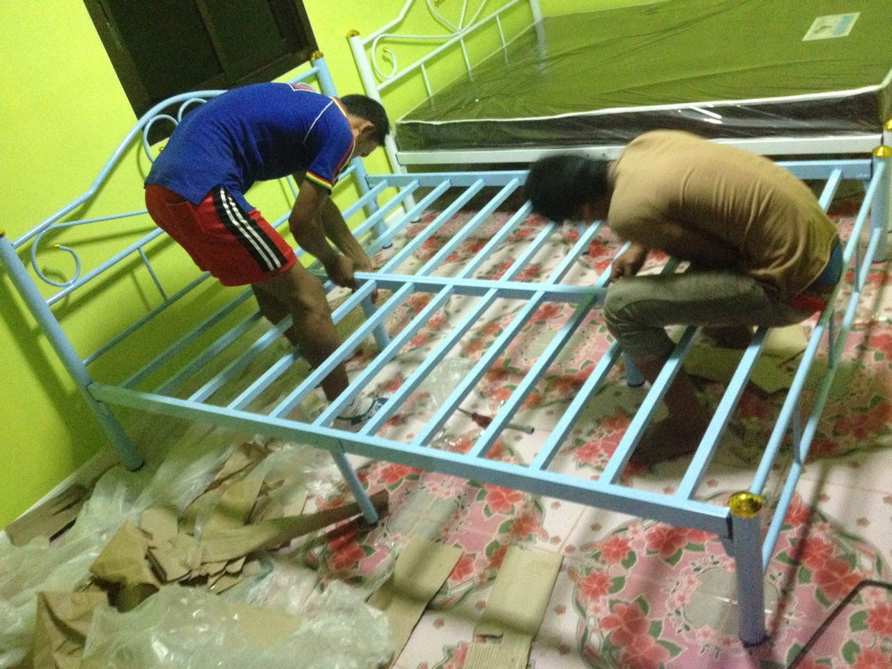 เตียงเหล็ก กลม