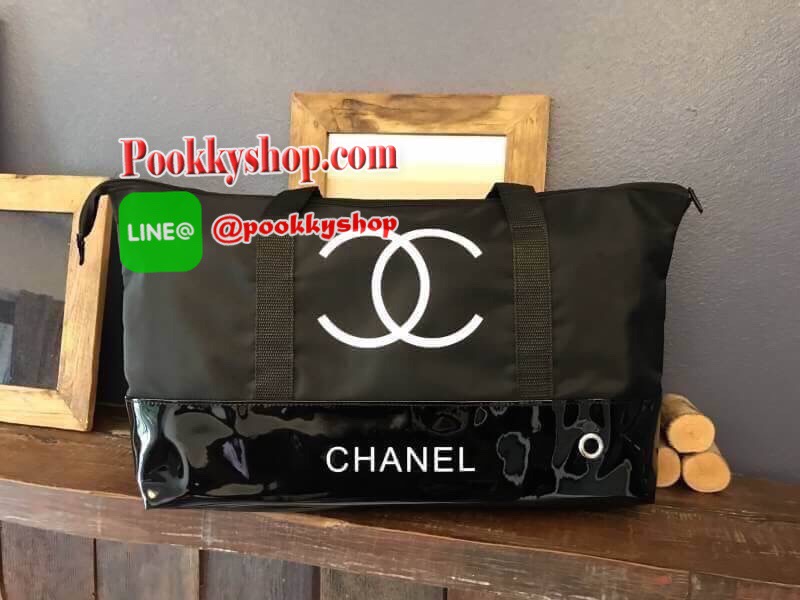 พร้อมส่ง Must Have! Chanel Beaute Black Sequin Shopping Bag กระเป๋าสะพาย ShoppingBag พรีเมี่ยมกิ้ฟ Limited Edition ของแท้นำเข้าจากเคาน์เตอร์ Chanel Beaute รุ่นใหม่ขนาดมินิประดับคริสตัลสีดำโลโก้ CC สุดคลาสสิคเปิดปิดด้วยซิปหัวซิปแบรนด์ ภายในมีโลโก้และช่องซิ