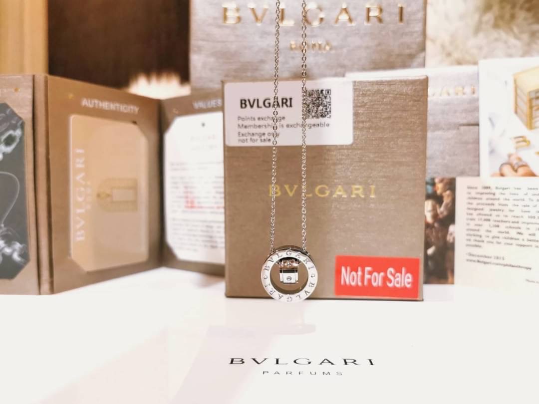 ✴️พร้อมส่งความสวย! ไอเท็มหายาก! ห้ามพลาดค่ะ!✴️ “BVLGARI” NECKLACE VIP GIFT WITH PURCHASE ORIGINAL PACKAGE (GWP) ของกำนัลสุดเลอค่าจากการแลกคะแนนสะสมสำหรับ VIP BVLGARI PARFUMS Membership หายากชวนสะสมดีไซน์โรมันสุดคลาสสิคสวยเลอค่าไอเท็มแบบนี้นา