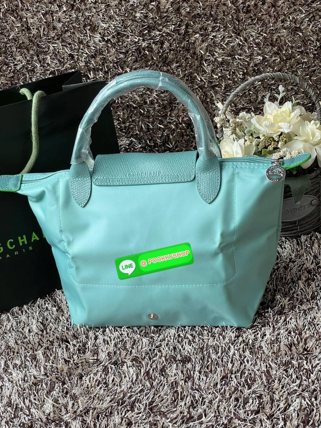 ðLongchamp LE PLIAGE GREEN Top handle bag S āļāļĢāļ°āđāļāđāļēāļāļ·āļāđāļāļāļīāđāļ§āđāļāļāļĩāđāļĄāļĩāļāđāļģāļŦāļāļąāļāđāļāļēāļāļĒāđāļēāļāđāļŦāļĨāļ·āļāđāļāļ·āđāļ āđāļāļāđāļāđāļāļāđāļ§āļĒāļĨāļēāļĒāđāļŠāđāļāļŠāļ°āļāļēāļāļāļēāđāļāļāļāļĨāļēāļŠāļŠāļīāļāđāļĨāļ°āļŠāļąāļĄāļāļąāļŠāļāļĩāđāđāļāđāļāļāļđāđāļŦāļāļīāļ āļāļĢāļ°āđāļāđāļēāđāļāļāļĩāđāļŠāļēāļĄāļēāļĢāļāļāļ·āļāļāđāļ§āļĒāļĄāļ·āļāļŦāļĢāļ·āļāļāļąāļāđāļāđāļāļŦāļāļąāļāļŠāļ·āļāļāļāļāđāļāļāđāļāđāđāļāļāļĢāļīāļāļāļēāļāđāļ§āļĒāļŦāļđāļāļąāļāļāļąāđāļāļŠāļāļāļāđāļēāļāđāļĨāļ°āļāļąāļ§āļĨāđāļāļāđāļ