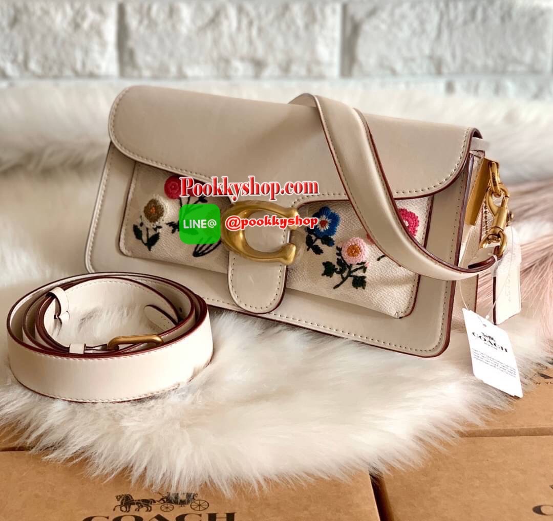 COACH TABBY FLORAL-EMBROIDERED SIGNATURE LEATHER SHOULDER BAG กระเป๋าคล้องไหล่ได้//สะพายข้างได้ หนังแท้นุ่มมากค่ะ จุดเด่นด้านหน้าเป็นรูปดอกไม้งานปักสวยงามมากๆค่ะ เปิดปิดกระเป๋าแบบแม่เหล็ก ภายในมี2ช่องใหญ่ ใส่กระเป๋าเงินใบยาวขนาดปกได้;ของจำเป็นสาวๆได้ครบเล