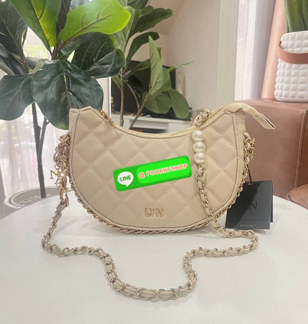 Lyn แท้ Outlet New Collection สะพายข้างได้ คล้องไหล่ได้
