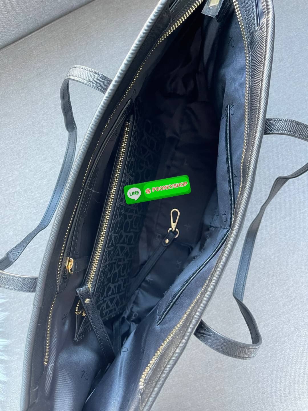 Calvin klein แถมใบลูก 1 ใบ