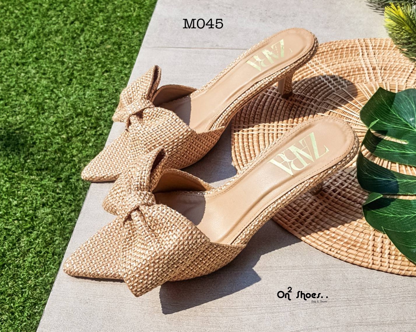 พร้อมส่ง สวยอีกแล้วค่ะ Zara ส้นเข็มผ้ากระสอบโบตัวใหม่ งานดีมากกก งานแนวนี้ คือ ปังมาก กระสอบปีนี้ต้องให้นางค่ะ น่ารักมากกกก ดีเทลสวยเป๊ะ