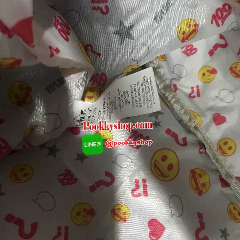 NEW ARRIVAL! KIPLING EMOJI HANDBAG รุ่นใหม่ล่าสุด Limited คอลเลคชั่น EMOJI วัสดุ Cotton+Polyester 100% สามารถรูดซิปมุมกระเป๋าเปลี่ยนทรงได้ไม่จำเจ หูหิ้วสะพายไหล่ได้ มือจับหูหิ้วเป็นหนังปั้มโลโก้ พวงกุญเเจลิงถอดเเยกใช้ได้ เปิดปิดด้วยซิป มีช่องซิปและช่องใส่