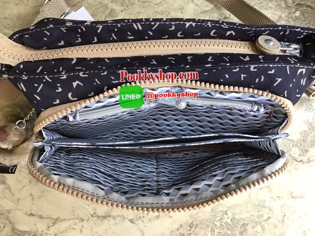 Kipling milos crossbody bag (K13696) กระเป๋าสะพายข้าง crossbody ขนาดกำลังดี มี 2 สาย สายสะพายสั้น ถือเป็นทรงพอรช์(pochette)ถอดเปลี่ยนสลับกับสายยาวได้ มีช่องซิปใช้งาน3ช่อง 2ช่องใหญ่ภายในมีเล็กแยกเป็นสัดส่วน ใส่มินิไอแพค กระเป๋าสตางค์ยาวได้ ด้านหน้ามีช่องซิ