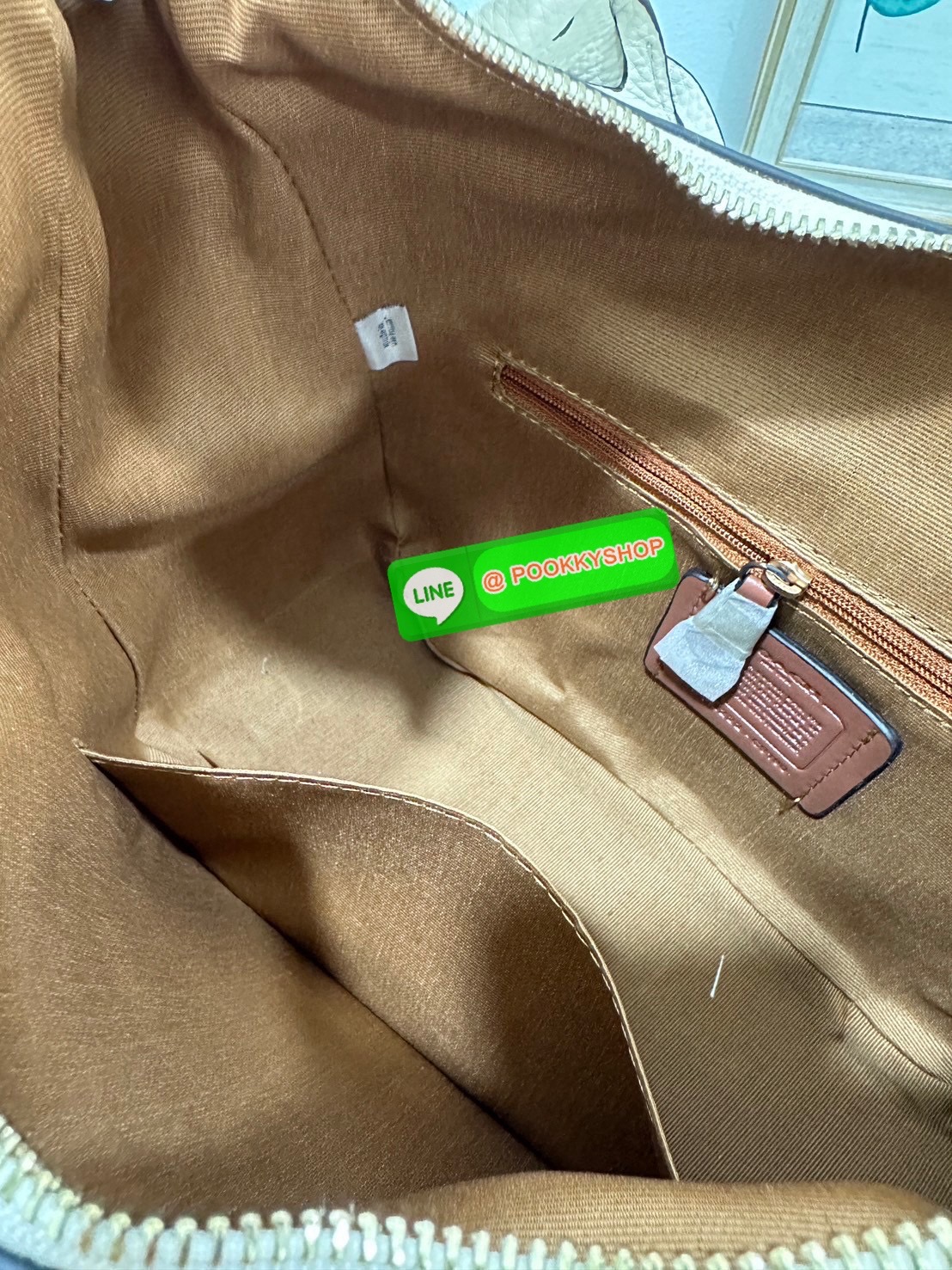 Coach C9190 Jules Hobo Shoulder Crossbody bag Refined pebble leather Inside zip and multifunction pockets Zip-top closure, fabric lining Detachable handle with 11" drop Outside zip pocket