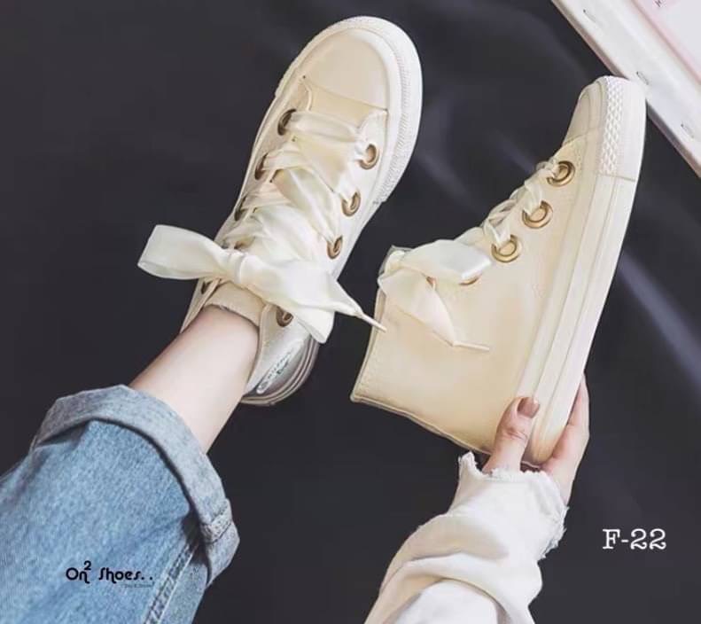 รองเท้าผ้าใบหุ้มข้อสไตล์แบรนด์ สายผูกโบว์ งานน่ารักเกาหลีมากกก มี 3 สี