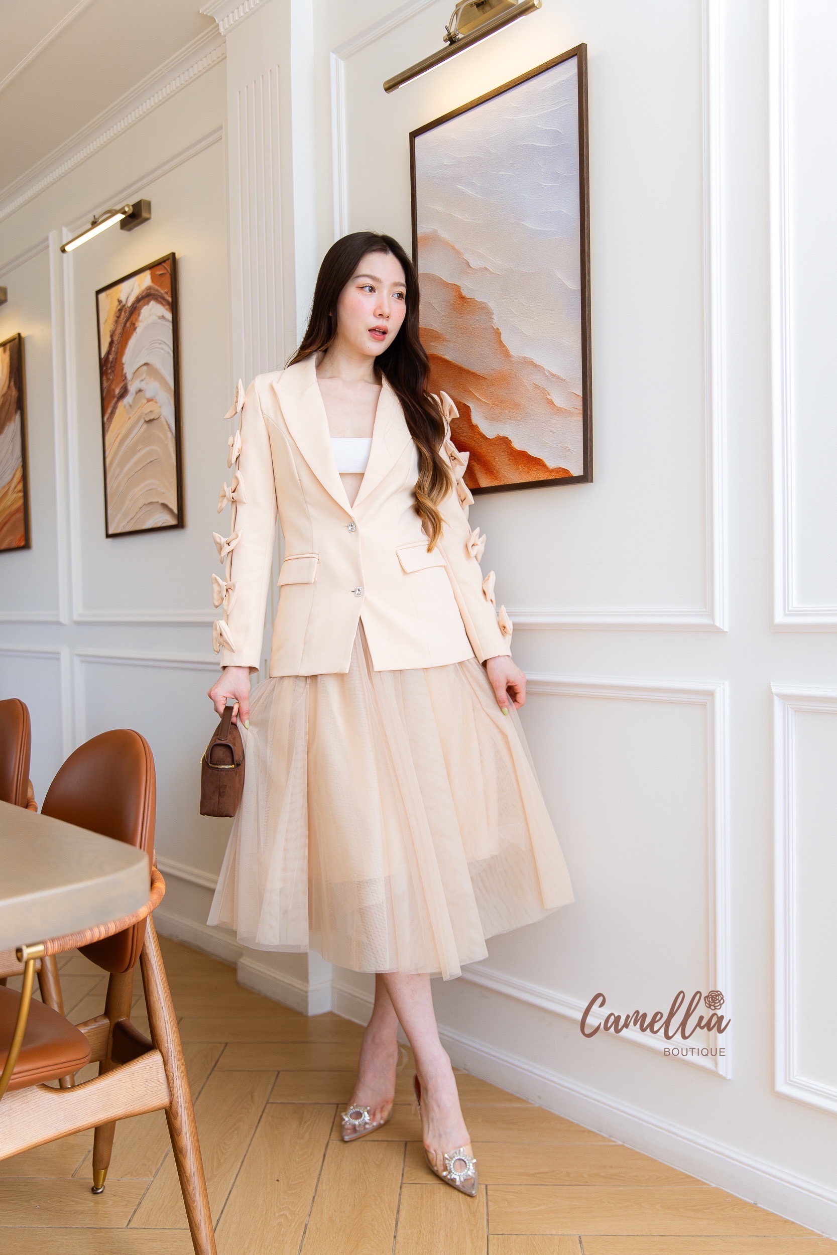 ชุดเซทแฟชั่น ชุดSet เสื้อBlazer แขนโบแต่งกระดุมเพชรด้านหน้า