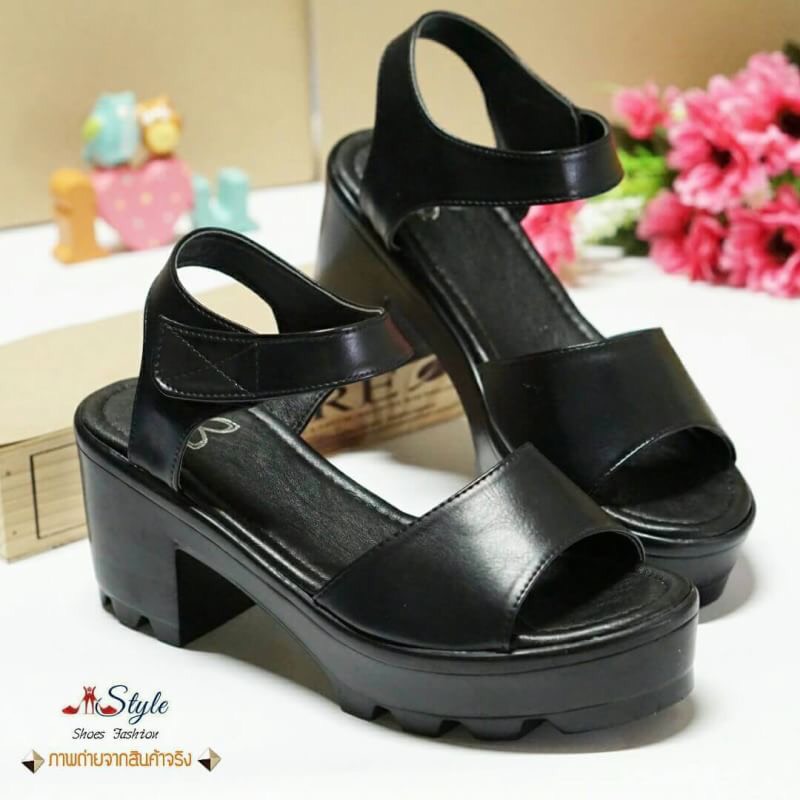 New Arrival & Best Seller!!.. พร้อมส่ง Platform Shoes ทำจากหนัง PU พื้นอย่างดี นิ่ม เบา ใส่สบาย ส้นสูงประมาณ 3 " เสริมด้านหน้า 1.5" สวมใส่ง่าย มีสายรัดข้อเปนเมจิกเทป ปรับระดับได้ แบบเรียบๆ แต่ดีดู จะใส่ทำงาน หรือไปไหนก้อดูดี ลงตัวไปหมด แมทซ์ได้ก