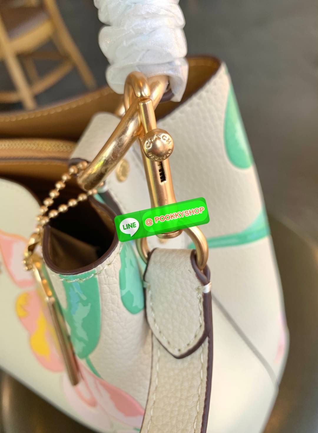 💥NEW ARRIVAL! 🌺ถังใหญ่ สวยมากๆ ทั้งลายทั้งหนัง ไร้ที่ติเลยค่าา 🆕COACH LARGR TOWN BUCKET BAG WITH DREAMY LAND FLORAL PRINT ((C8609)) 📣พร้อมส่ง! คุณภาพเต็ม💯! 🔺จุดเด่นของลายดอกเป็น3Dสัมผัสจะรู้สึกนูนค่ะ กระเป๋า