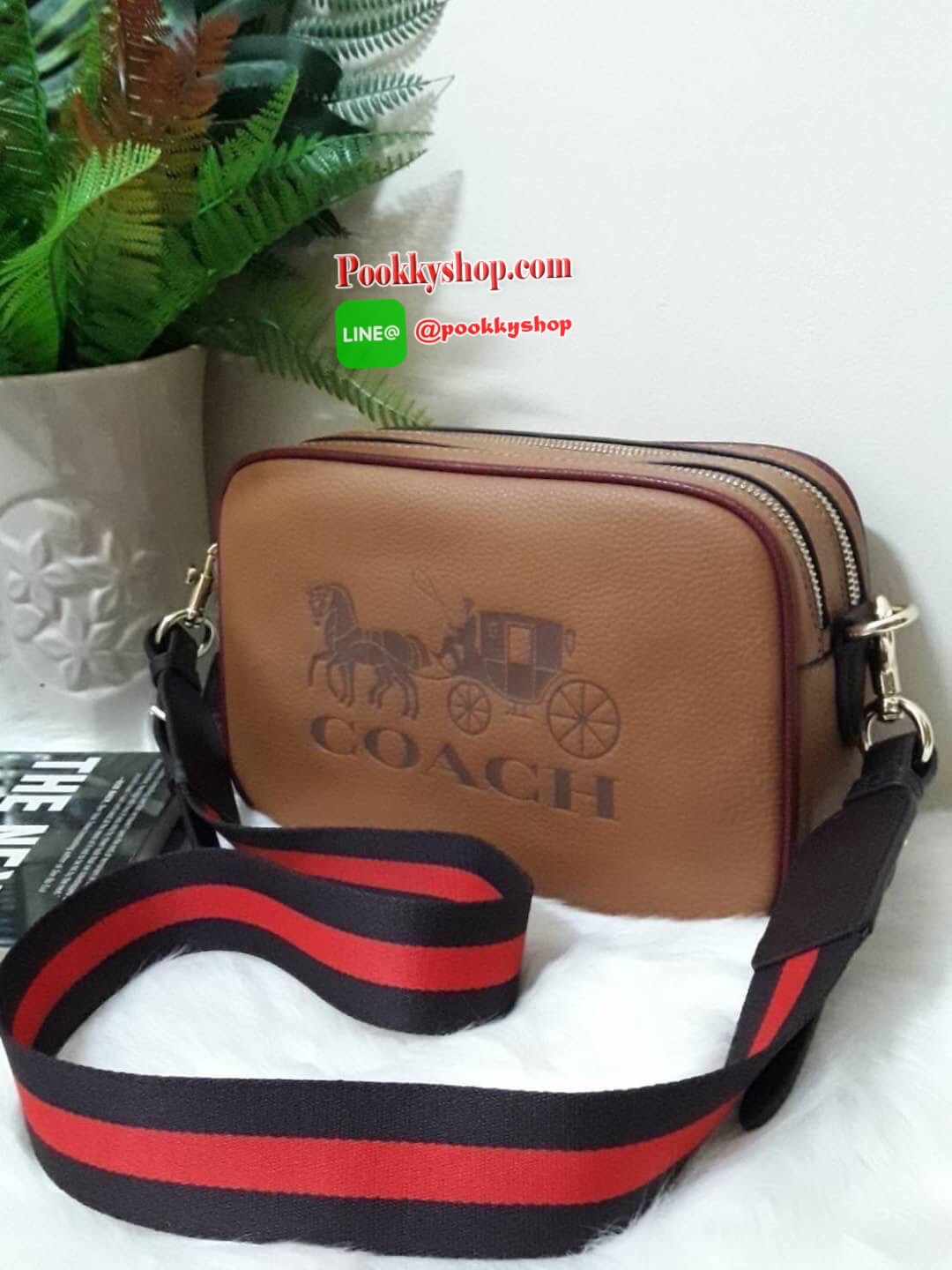 JES CROSSBODY IN COLORBLOCK (COACH F72704) LIGHT SADDLE/GOLD Refined pebble leather| Inside multifunction pocket| Double zip closure, fabric lining| Outside slip pocket| Detachable strap with 22" drop for shoulder or crossbody wear