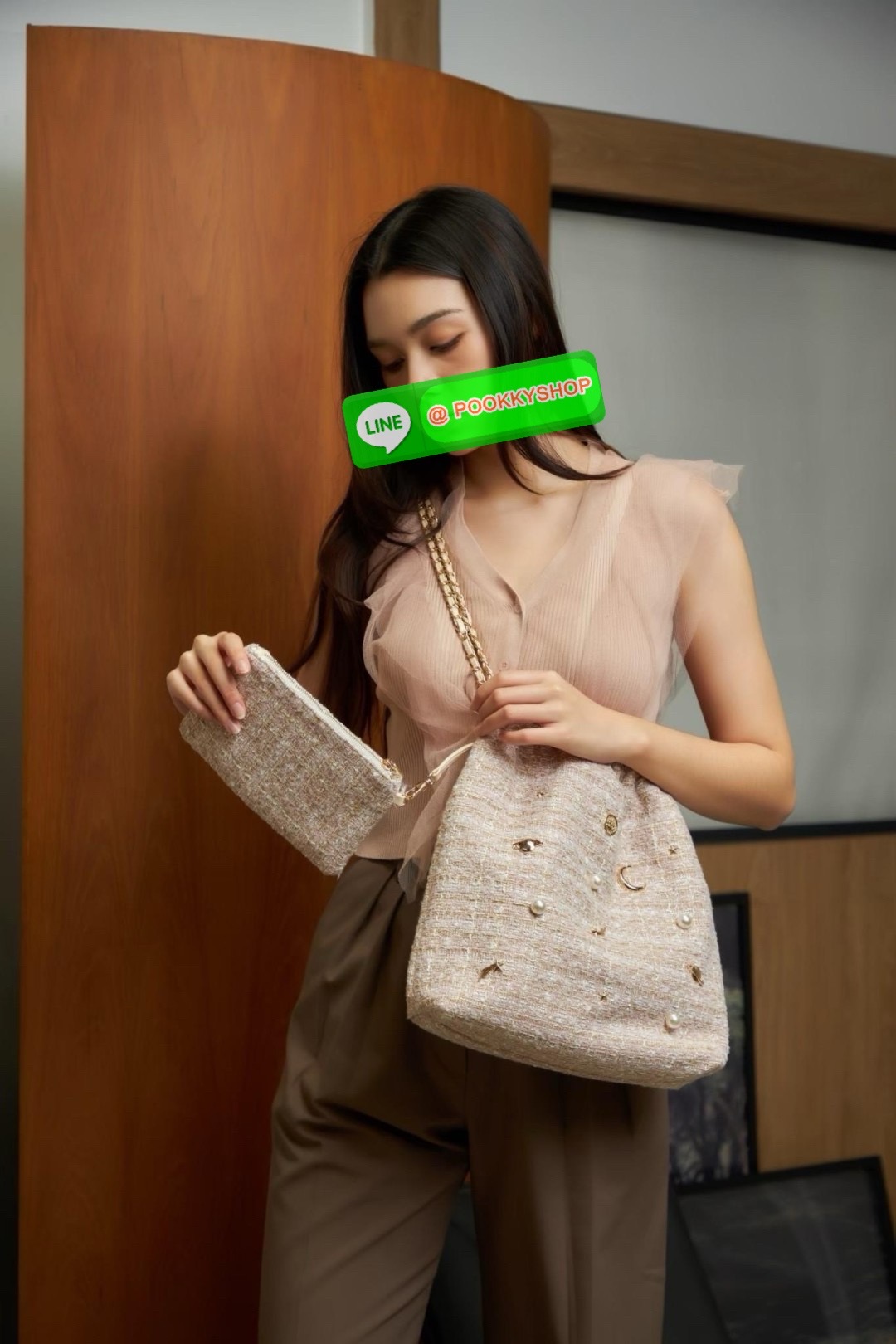 KEEP Universe tote bag ( ผ้า Tweet ) กระเป๋าสะพายข้างทรง Tote ขนาดกำลังดี ใช้งานง่าย