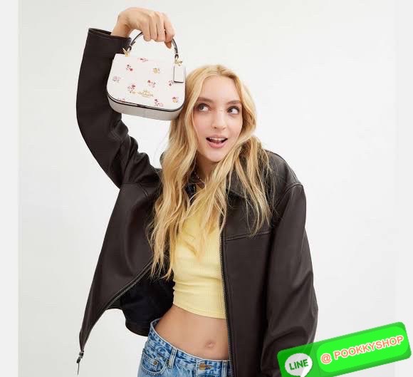 COACH CX575 – Mini Lillie Carryall “เล็กหรู ใช้ง่ายทุกโอกาส 🖤✨ COACH CX575 Mini Lillie Carryall ที่แมตช์ง่าย ใบเดียวก็ครบทั้งวันทำงานและวันเที่ยว”