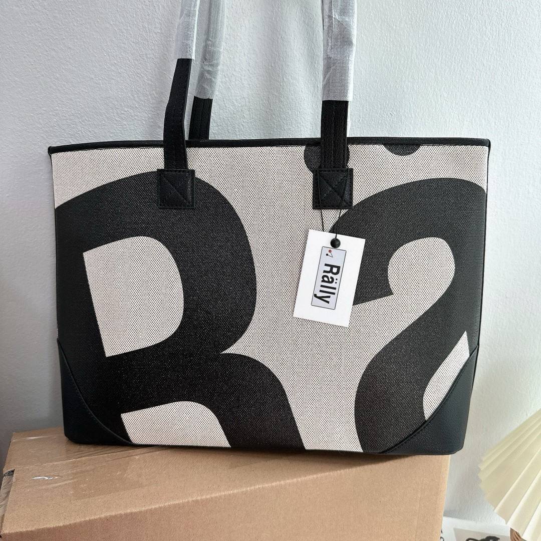 กระเป๋า RALLY งาน HIEND น้ำหนักเบา ใส่ของได้จุ ใส่ iPad / Notebook ได้