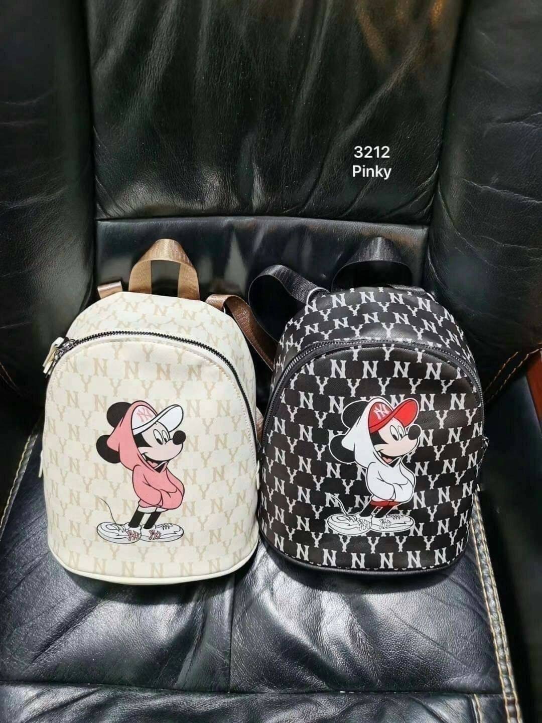 พร้อมส่ง 3212 เป้น่ารัก 3212 งานนำเข้าสุดฮิต เป้ NY MICKEY น่ารักสุดๆ ขนาดกำลังน่ารัก ผลิตจาก pu เกรดพรีเมี่ยม ออกแบบสุดเก๋ งานป้าย ชนช็อป มีถุงผ้ามิกกี้