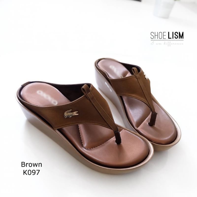 ส่งได้วันนี้ รองเท้าเพื่อสุขภาพ รองเท้าลำลอง รหัสK097 หนังpu พื้นนุ่มนิ่มมากก แต่ใส่นิ่มเดินนุ่มสบายเท้าสุดๆๆ