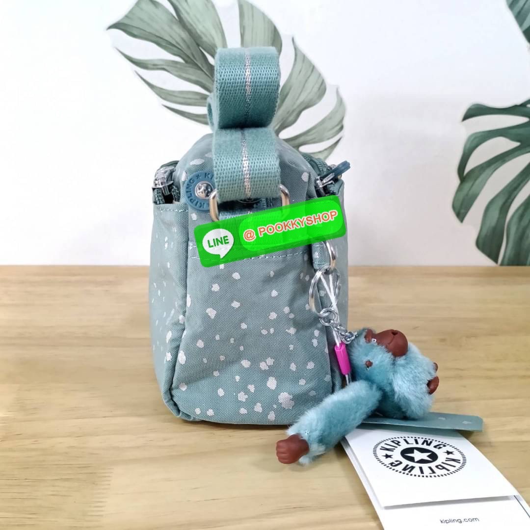 KIPLING Monkey program K16217 Seoul up sling bag รุ่น 3 ซิป สะพายข้าง ขนาดเล็กทรงสี่เหลี่ยมผืนผ้า วัสดุ Nylon 100% หลสกหลายฟังก์ชั่นใช้งาน ครบครันในใบเดียว