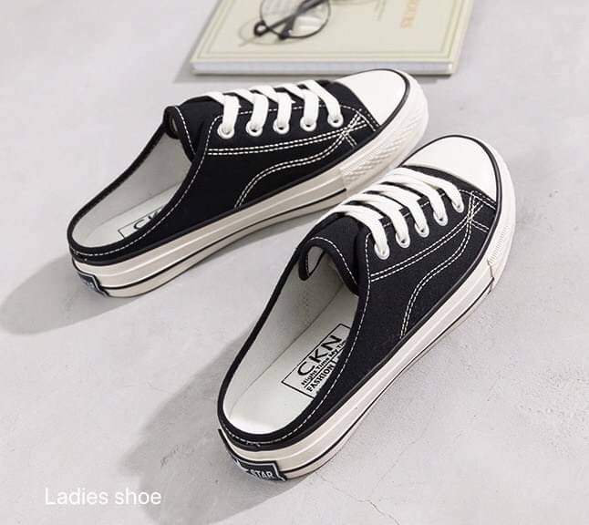 รองเท้าผ้าใบสวมเปิดส้นวัสดุ พื้นยางกันลื่น ส้นหนา2cm ทรงสวมเปิดส้นใส่ง่าย