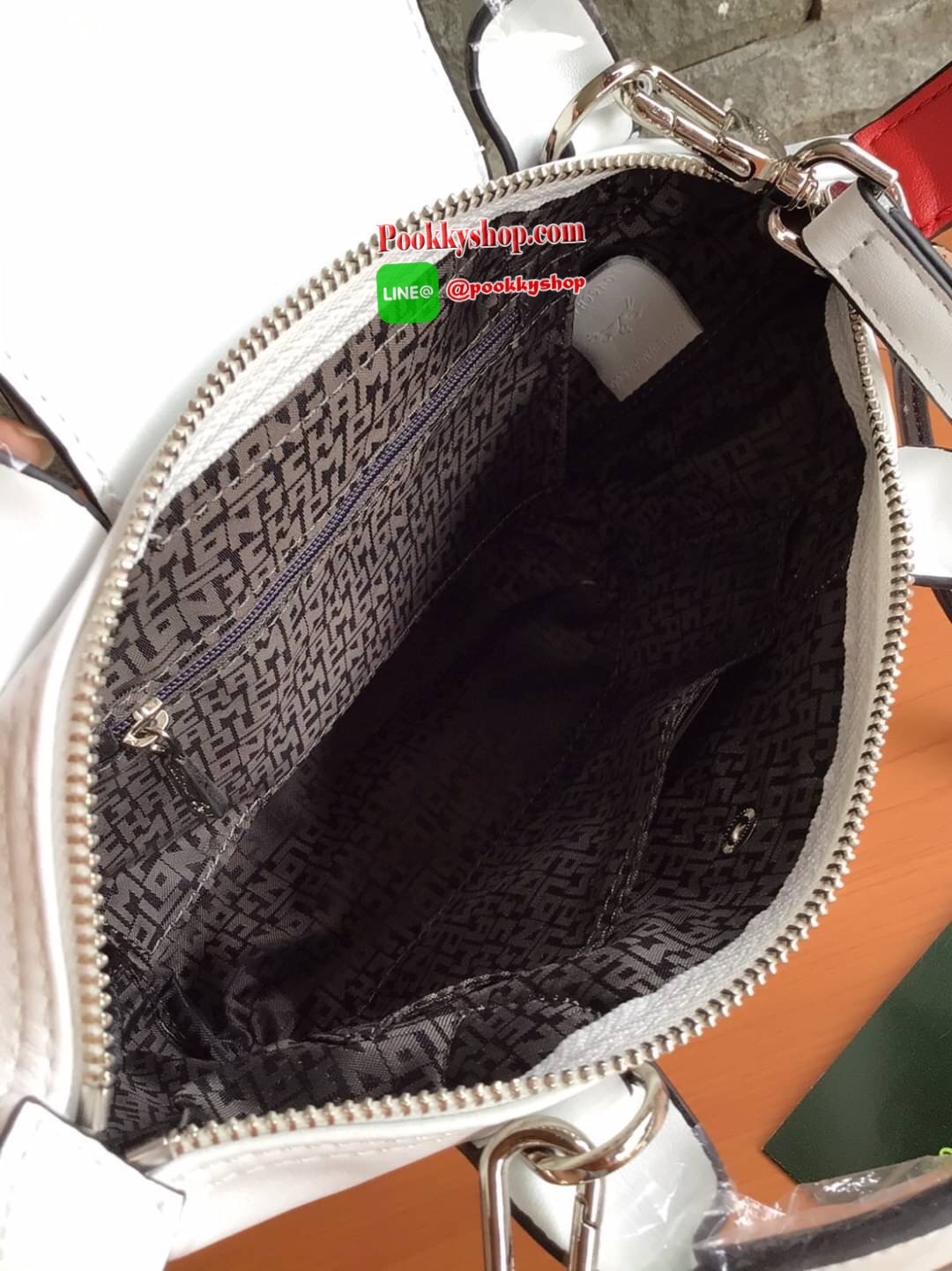 🚚 พร้อมส่ง 🚚 LONGCHAMP X POKE’MON TOP HANDLE BAG XS ขนาด มินิ รุ่น 1500 Collection LE PLIAGE CUIR Fall/ Winter เรียบหรูอย่างฝรั่งเศสกับความน่ารักคาวาอิแบบญี่ปุ่นมาผสม ซึ่งจะเป็นการนำเอาลวดลายพิคาชูมารังสรรค์ลงในกระเป๋าสุดคลาสสิกของแบรนด์ ก