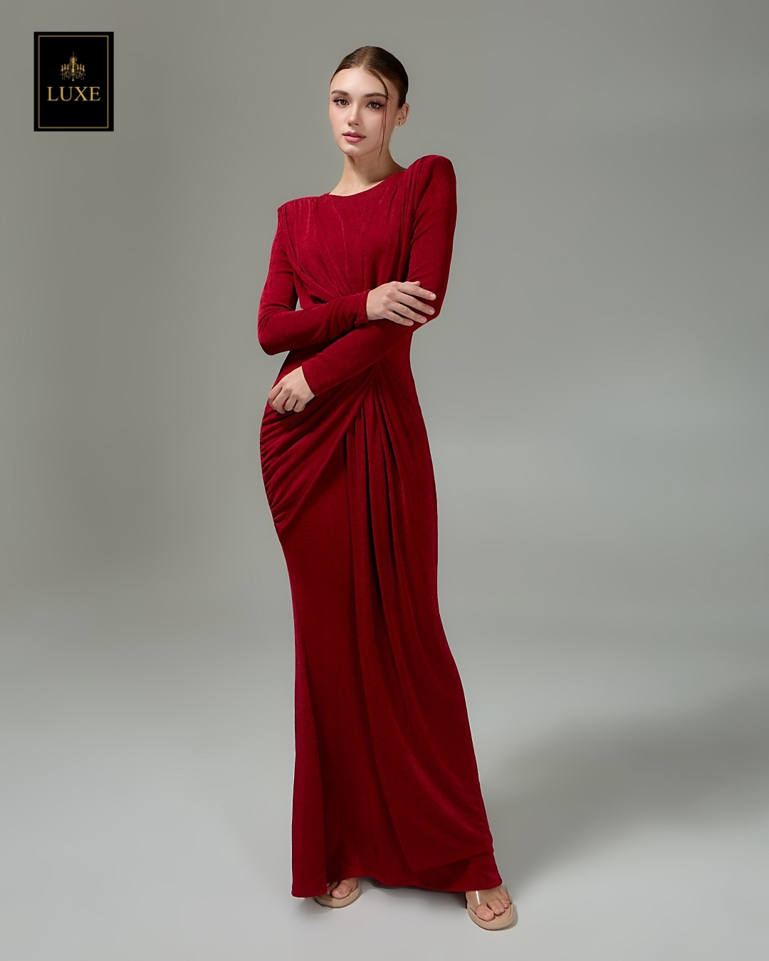 เดรสแฟชั่น แม็กซี่เดรสเสื้อคอกลมแขนยาว เสริมไหล่ กระโปรงยาวคลุมข้อเท้า