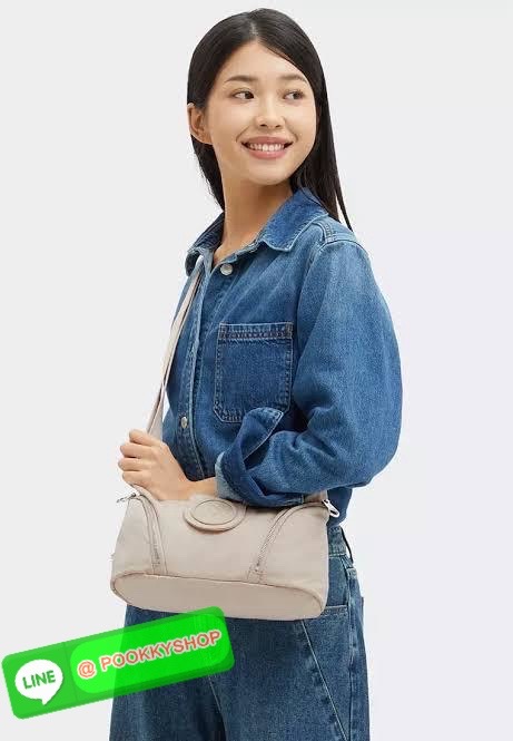 Kipling Syro Shoulder bag กระเป๋าในสไตล์มินิมอล แต่สามารถใส่สิ่งของได้ครบครัน มีทั้งช่องซิปภายในและนอก น้ำหนักเบา มีสายสะพายครอสบอดี้ได้