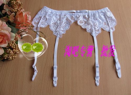 **พร้อมส่ง** stocking สายรัดถุงน่อง ลูกไม้สีขาว ลูกไม้ยืด เกรดเอ ( ไม่มีถุงน่องนะค่ะ)
