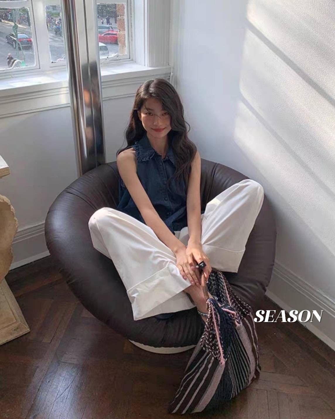 เสื้อแฟชั่น เสื้อแขนกุด ผ้ายีนส์ แพทเทิร์นน่ารักมาก แต่งกระดุมปั๊ม