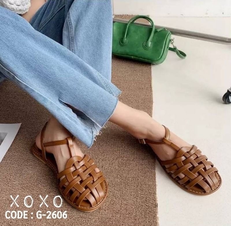 สินค้าพร้อมส่ง งานสาน สวยเก๋ๆ วัสดุ PU คาดกลาง รัดหลัง มีตะขอเกี่ยว สวมใส่ง่าย ทรง เทย์ เก๋ แมทส์ชุดง่าย น้ำหนักเบา