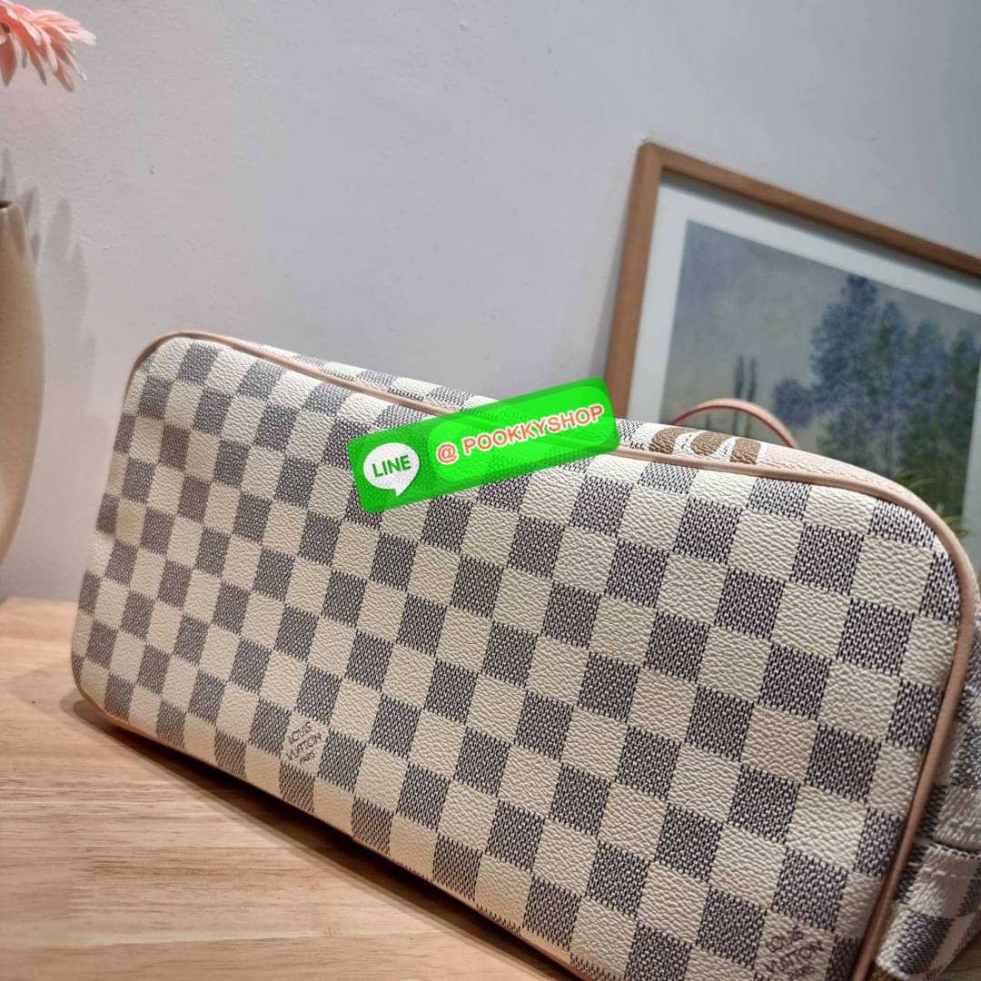 NEW IN!! LV 2IN1 TOTE SET WITH NAUTICAL PRINT ดีไซน์ใหม่ต้อนรับฤดูร้อน กับกระเป๋าสะพายไหล่ใบใหญ่ทรง tote มาพร้อมใบลูก พรีเมี่ยมกิ๊ฟสุดคุ้ม!! คลาสสิคที่สุด เป็นอีกรุ่นที่มีคนใช้เยอะมากๆ โทนสีละมุน วัสดุหนังแคนวาสปั๊มลายเต็มใบ ปากกระเป๋ามีหูเกี่ยว ด้านข้างม