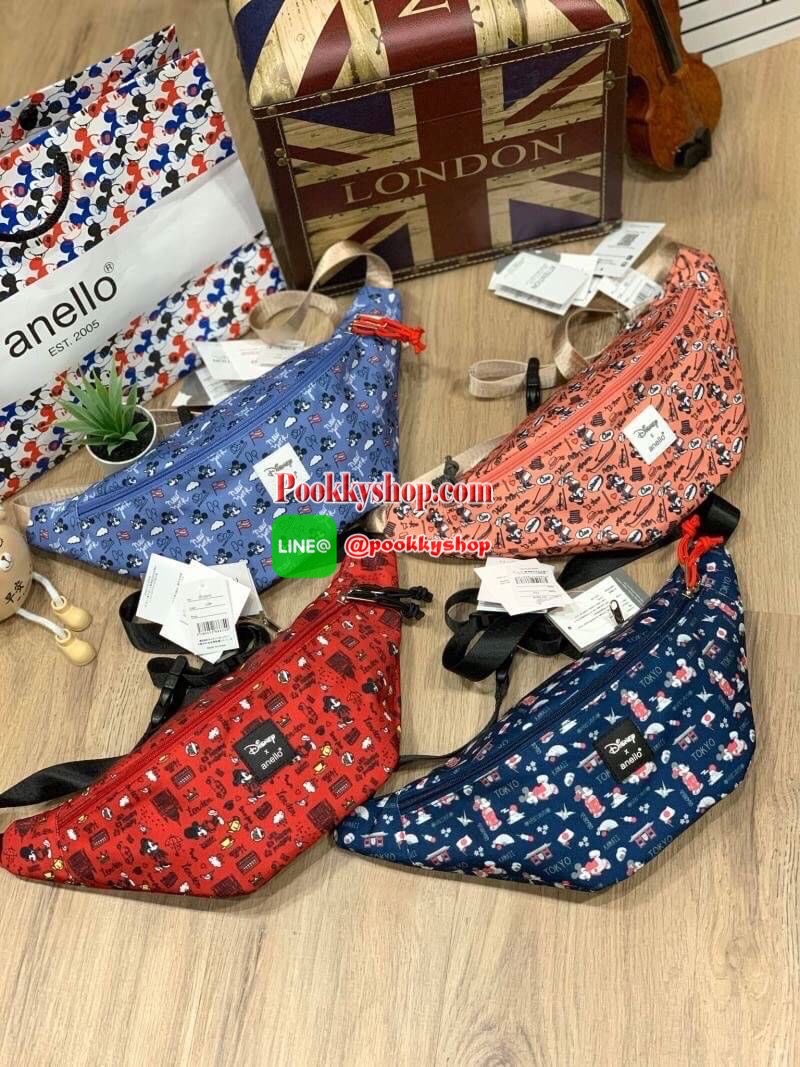 ANELLO กระเป๋าคาดอก CROSSBODY MINI DISNEY X ANELLO รุ่นDT-G010 กระเป๋าทรงคาดอก คาดเอว หรือสะพายครอสบอดี้ จากDisney x anello ซีรีย์ Let's travel with Mickey คอลเลคชั่นใหม่ที่มีการนำทั้ง 5 ประเทศ เอาสถานที่มาวางบนตัวกระเป๋าและมีตัวการ์ตูนสุดคลาสสิคอย่า