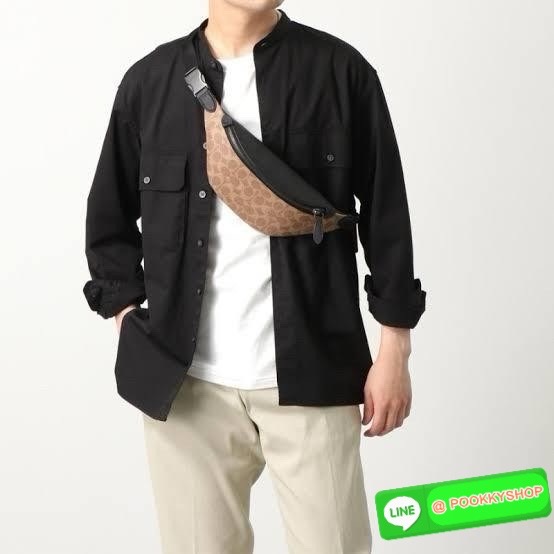 COACH Charter Fanny pack synthetic (C7700) 🔖กระเป๋าคาดอกรุ่นใหม่ไซส์มินิ ขนาดกำลังดี ทรงหล่อ 🔖วัสดุ: แคนวาสตัดสลับหนังแท้ 🔖สายปรับระดับได้ 🔖มี2 ช่องซิป ด้านหน้าและด้านหลัง 🔖ภายในช่องหลักมีช่องใส่ของจุกจิก1ช่อง