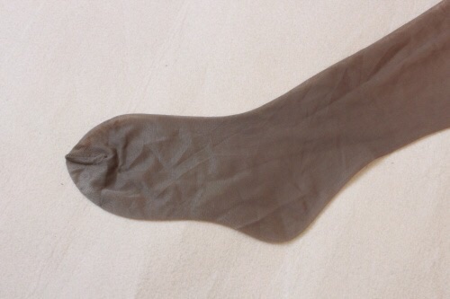 ถุงน่องเซ็กซี่ ถุงน่องซีทรู เนื้อบางเบา สีน้ำตาลกาแฟ ขอบลูกไม้ หนา 4 นิ้ว สไตล์สาวปารีส