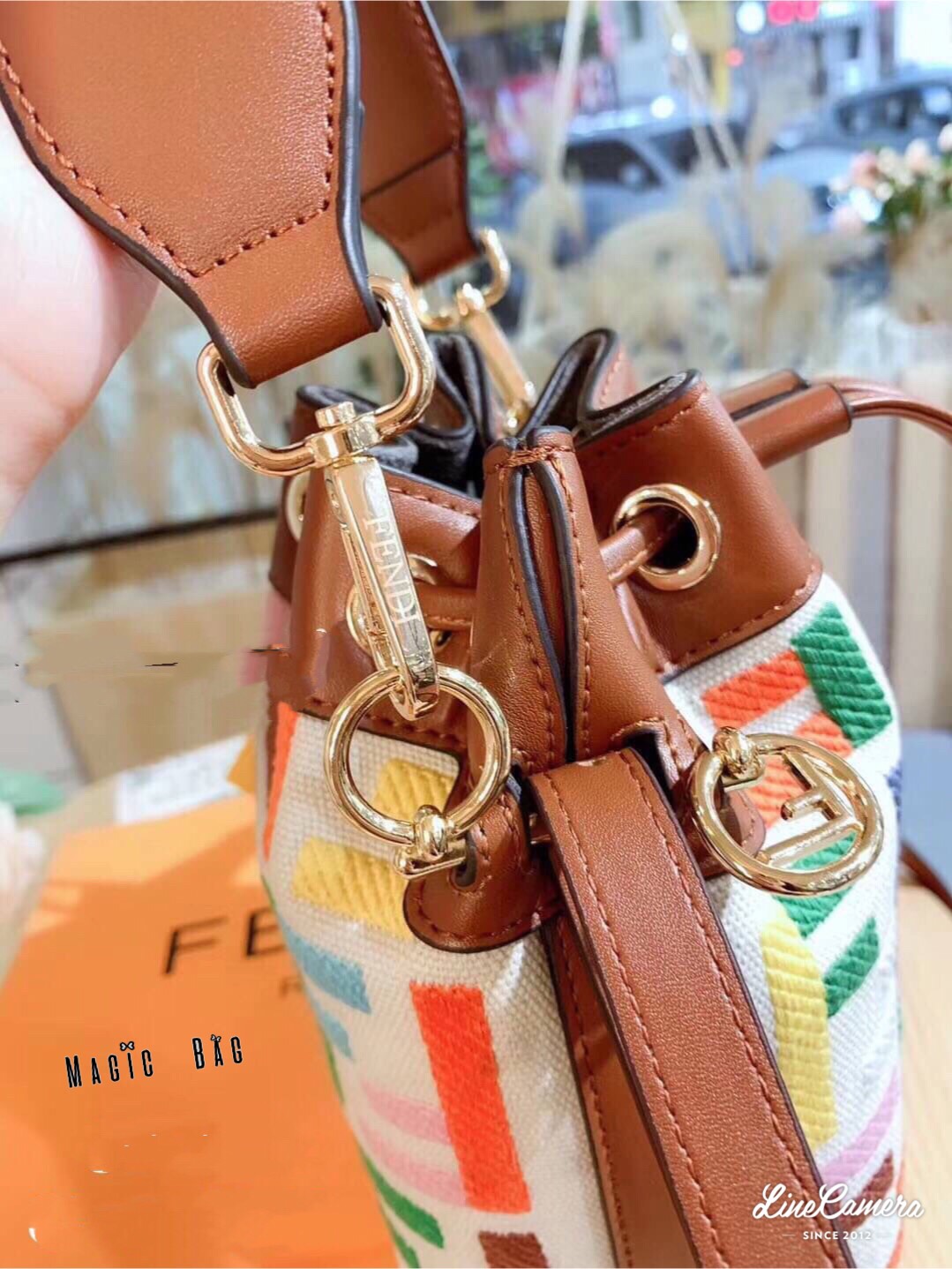 New FINDI กระเป๋า FINDI กระเป๋าสะพายข้างล่าสุดใหม่ล่าสุด งานชนช๊อป ปั้มทุกจุด งานสวยมากคะ งานเป๊ะคะรับประกันคุณภาพ