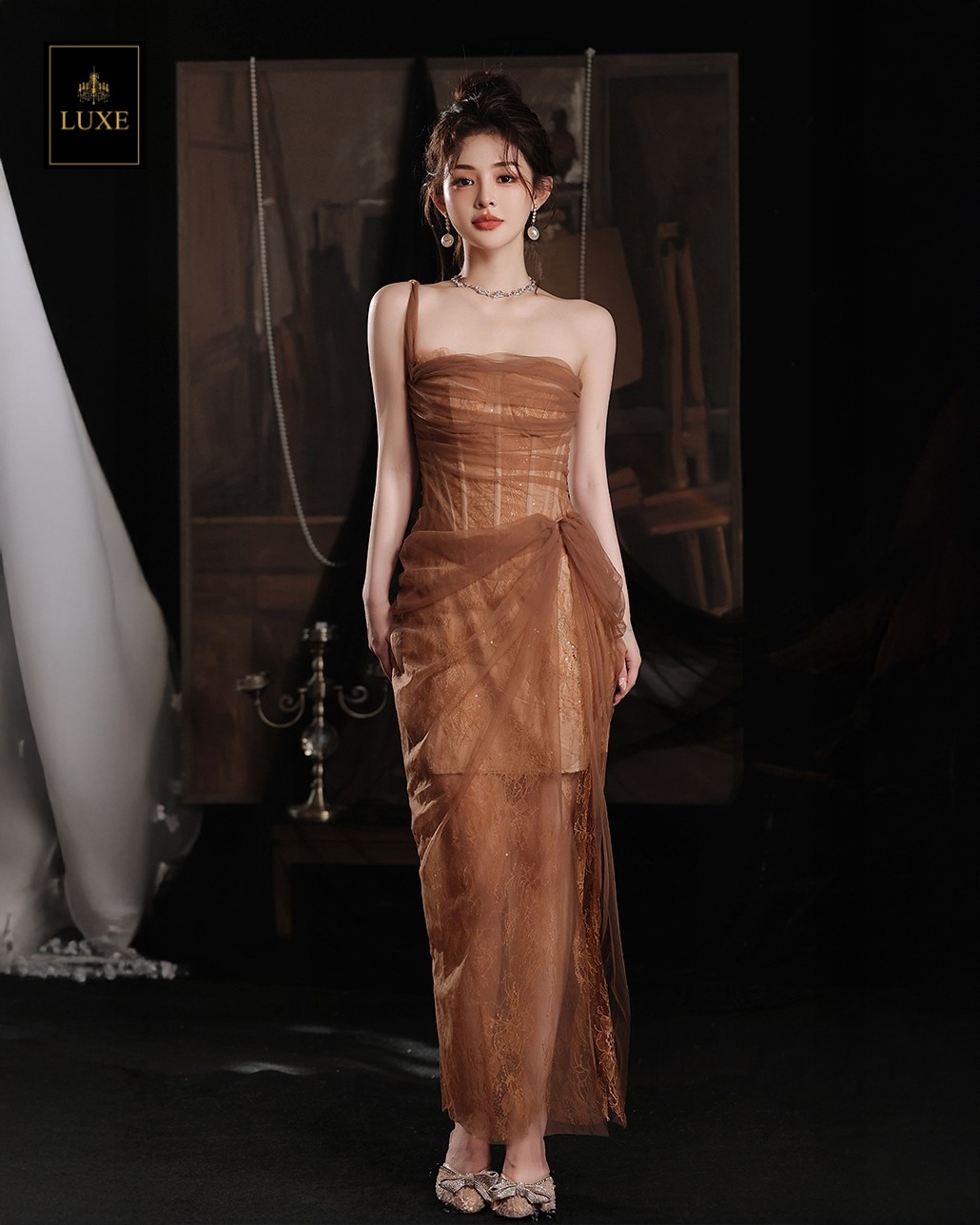 เดรสแฟชั่น เดรสเสื้อเกาะอก มีโครงแบบคอร์เซ็ต