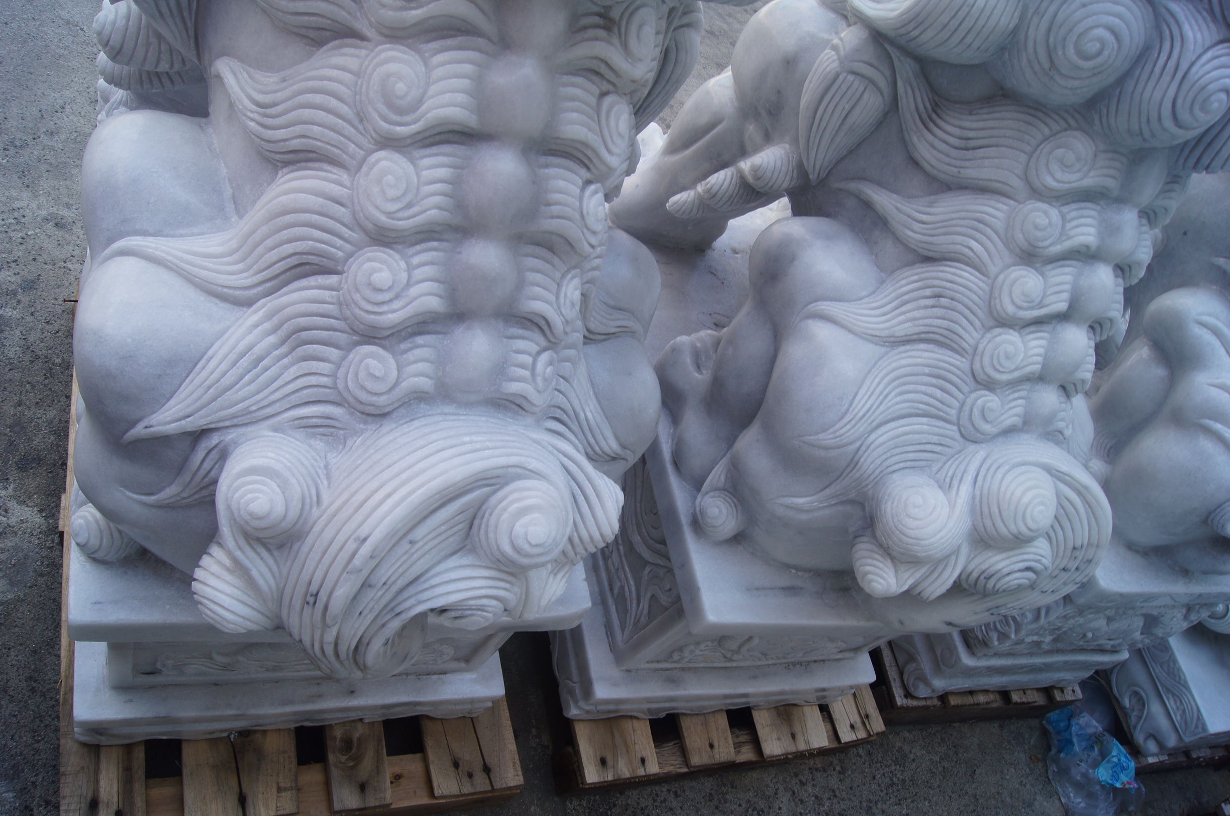 สิงโตปักกิ่ง ขนาด สูง 90 เซนติเมตร ( 1 คู่ )