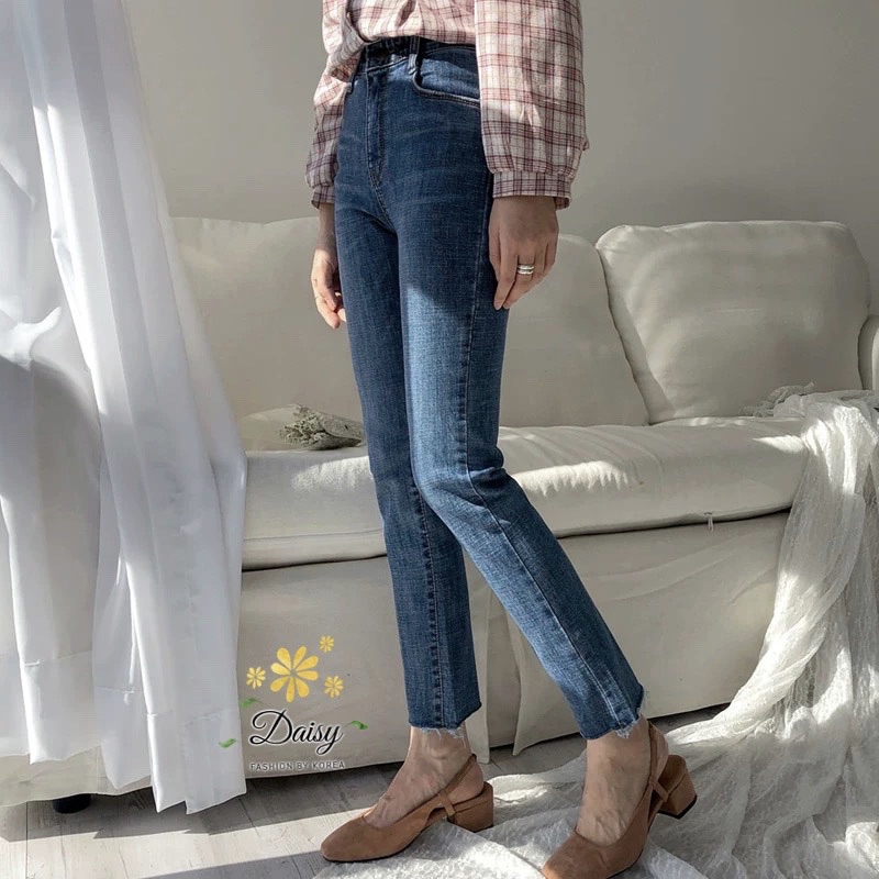 กางเกงแฟชั่น กางเกงยีนส์ทรงขากระบอกสกินนี่ ผ้ายีนส์ยืด แพทเทิร์นเรียบหรูใส่แมท์ง่าย