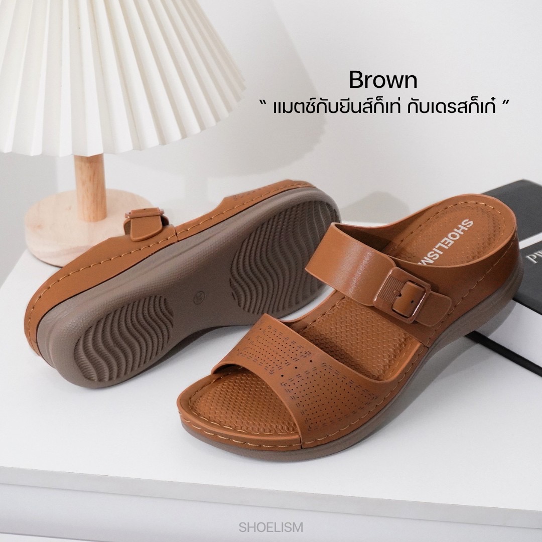 ไม่ต้องแต่งเยอะ แค่ใส่คู่นี้ลุคก็ดูเป๊ะ! รองเท้าสุขภาพ รองรับแรงกระแทกดีมาก เท้าไม่ล้า ส้นสูงกำลังดีน้ำหนักเบา เหมาะกับทุกกิจกรรม คู่นี้คือผู้ช่วยดีๆ ต้องมีติดตู้ไว้เลย