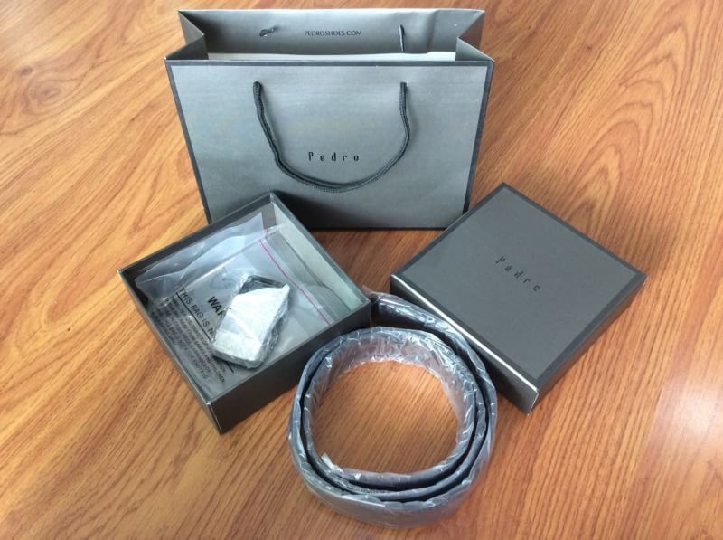 DON'T MISS! PEDRO MEN LEATHER BELT (Free Size) เข็มขัดหนังรุ่นใหม่ล่าสุดจาก PEDRO MEN หัวเข็มขัดโลหะอะไหล่ดำ แบบเรียบ โลโก้แบรนด์ที่หัวเข็มขัด คุณภาพดีตามแบบฉบับของแบรนด์ สายเข็มขัดหนังเรียบสีดำ สายปรับใช้เข้าได้กับทุกชุด มาพร้อมกล่องและถุงกระดาษแบรน