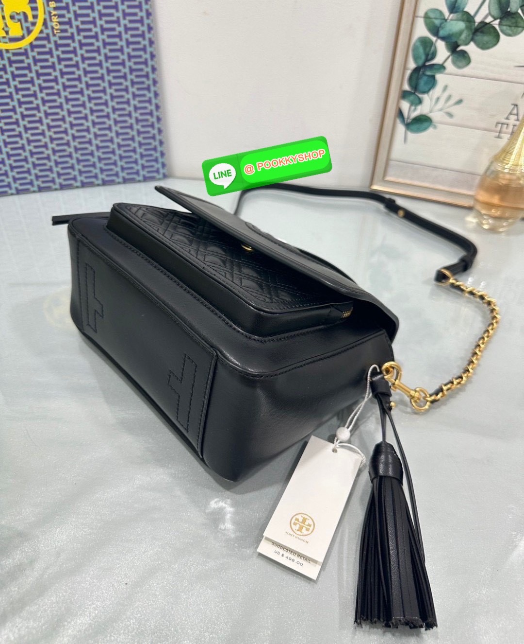 “🖤 Tory Burch Fleming Soft Mini Top Handle – หนังแท้นุ่ม ลาย Quilt หรูมีสไตล์ ถือก็สวย สะพายก็แพงในลุคเดียว ✨