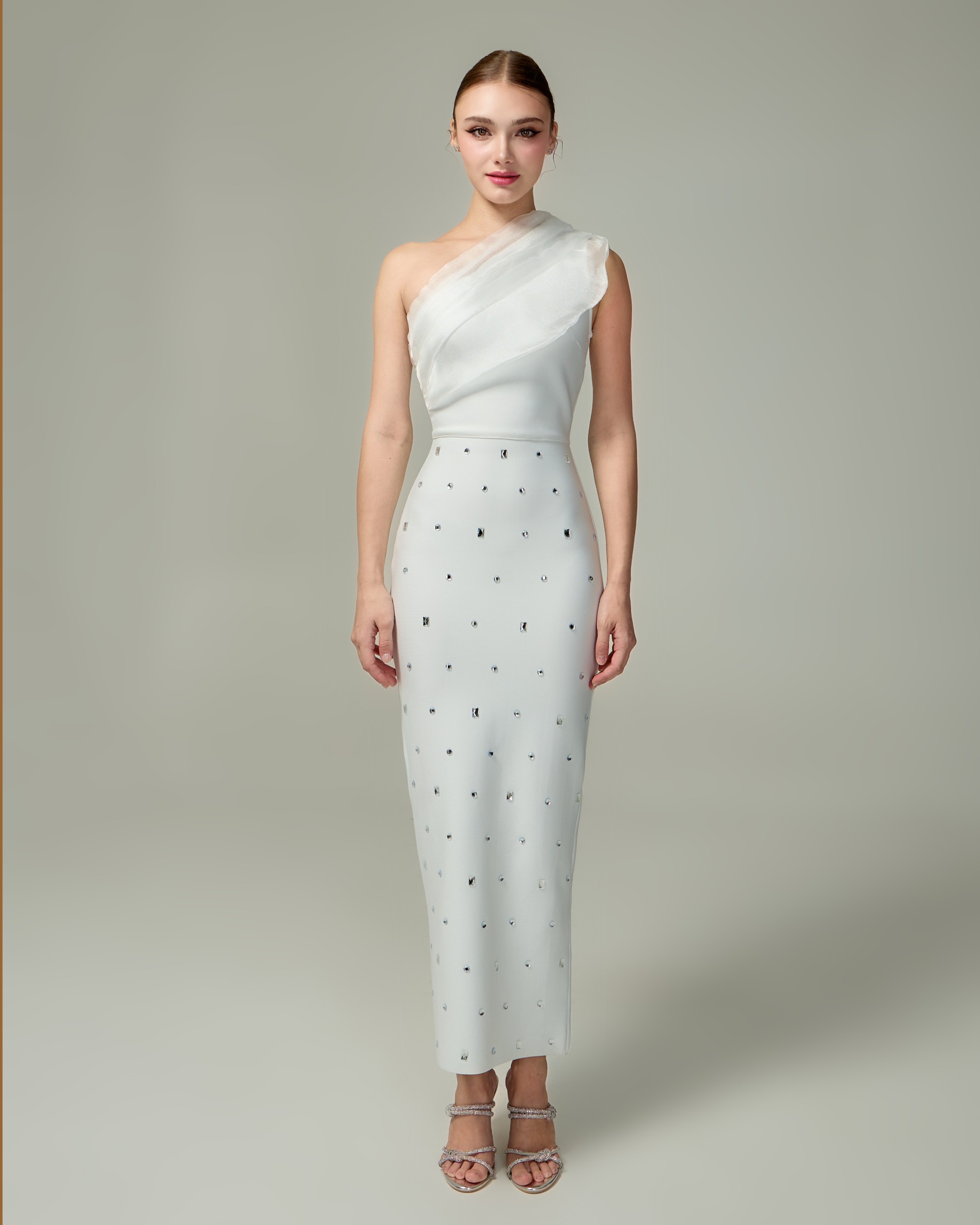 เดรสแฟชั่น เดรสเสื้อไหล่เดียว กระโปรงยาวทรงเข้ารูป