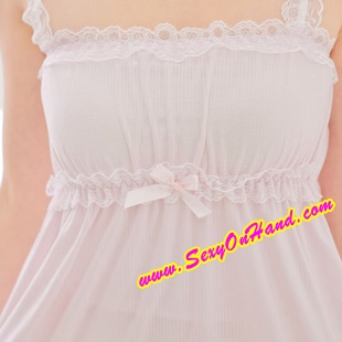 ชุดนอน คุณหนู ชุดนอนกางเกง ชุดนอน สายเดี่ยวแฟชั่น สีชมพูอ่อน เนื้อผ้ายืด เนื้อCotton ผสมสเปนเด็กซ์ (Spandex) อย่างดี แบบชุดน่ารัก ใสๆหวานๆ แต่งเว้าชายพร้อมติดขอบระบาย เนื้อผ้ามีน้ำหนัก ทิ้งตัว นุ่มลื่น สวมใส่เย็นสบาย แบบชุดคุณหนูลุคหวานมากๆเลยคะ