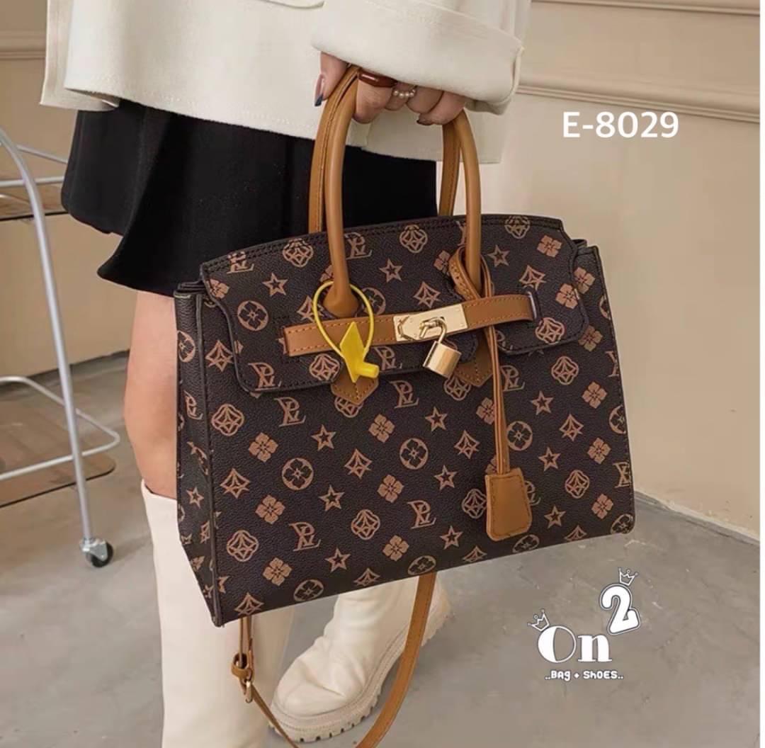 New arrivals กระเป๋าสะพายมาใหม่ ทรง Birkin งานสไตล์แบรนด์ เปิดหน้าอะไหล่ทอง สายสะพายยาวแบบครอสบอดี้