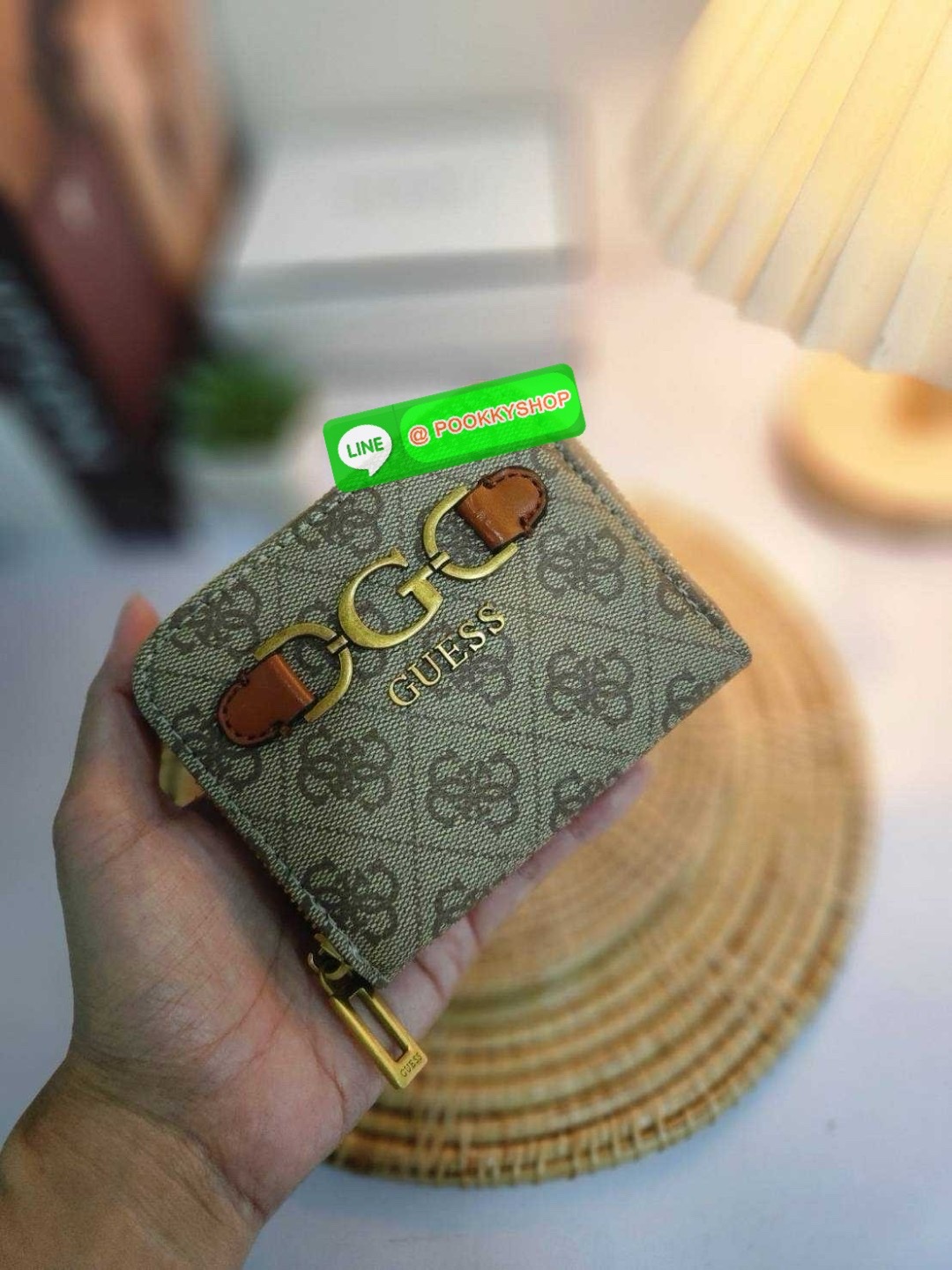 กระเป๋าสตางค์ใบสั้นเกรส Guess งานแท้Outlet