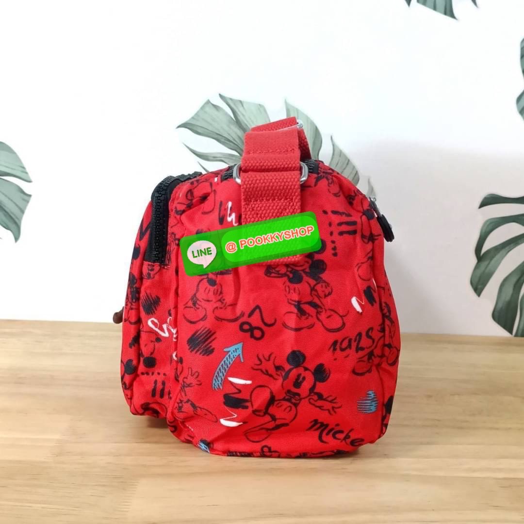 KIPLING RETH CROSSBODY BAG ซับในตาราง วัสดุ Nylon +polyester กระเป๋าสะพายข้างหรือ สะพาย Crossbody ได้ ช่องหน้าเปิด-ปิด ด้วยซิป พร้อมช่องแยกบ่อยด้านข้าง ช่องหลัก 2 ช่อง ด้านในโล่งกว้าง สามารถจุสัมภาระได้เยอะ พร้อมช่องซิปหลัง สายสะพายปรับระดับสั้น-ยาว ได้ f