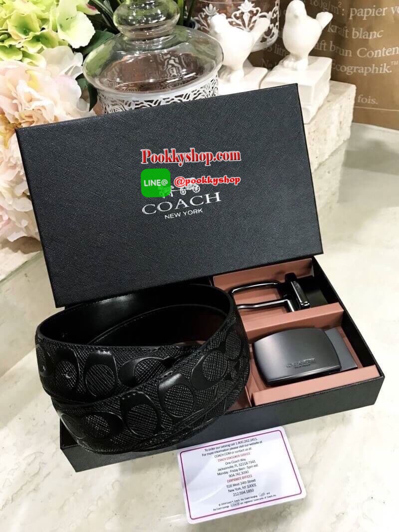 ห้ามพลาดเซทสุดคุ้ม ซื้อ1ได้ถึง2! NEW ARRIVAL! COACH BELT VALUE PACK BOX SET เซทเข็มขัด 2in1 Limited Edition จาก Coachในเซทมีหัวเข็มขัด2แบบ2สไตล์สวยน่าใช้ สายเข็มขัดสามารถกลับด้านใช้ได้2ด้านมี2ลายให้หนุ่มๆสลับใช้ได้ถึง4แบบในเซทเดียวไม่จำเจ สายเข็มขัดปรับระ