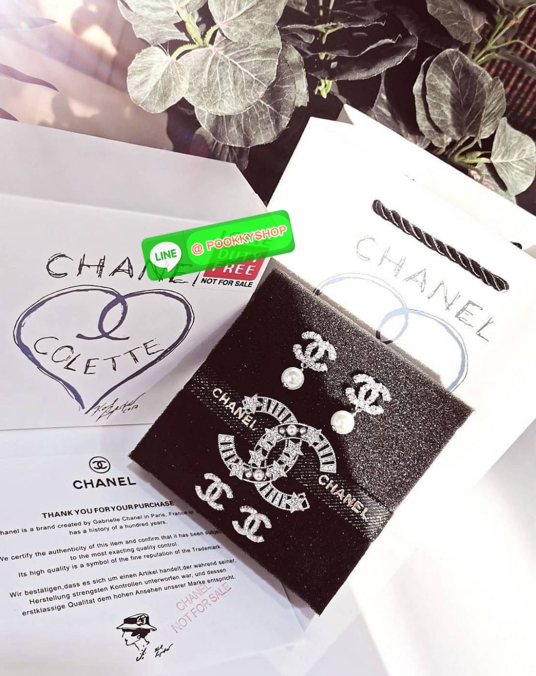 พร้อมส่งความสวย Rare items ห้ามพลาด! แพ็คสุดคุ้มX3! CHANEL EARRING & BROOCH SET VIP GIFT WITH PURCHASE THE ORIGINAL PACKAGE (GWP) ชุดกิ๊ฟเซทของกำนัลสุดเลอค่าจากการแลกคะแนนสะสมสำหรับลูกค้าสมาชิก VIP CHANEL DUTYFREE ไอเท็มหายากชวนสะสมมาเป็นชุดทั้งตุ้มหูและเ