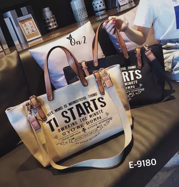 กระเป๋าสะพาย Shopping มาใหม่ หน้าพิมพ์ตัวอักษรภาษาอังกฤษ สายถือแต่งหนัง มาพร้อมสายสะพายยาว